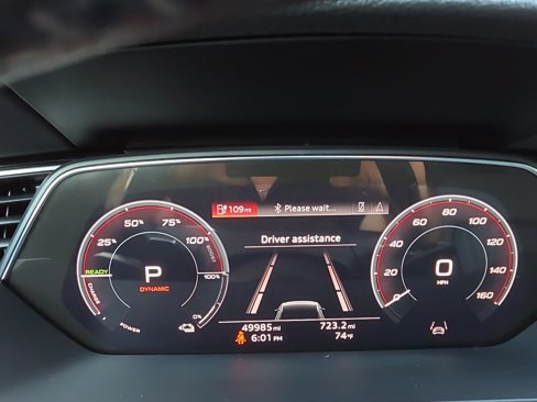 Used 2021 Audi e-tron Premium w/ Convenience Plus Package image 61