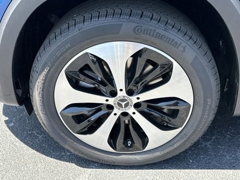 Certified 2024 Mercedes-Benz GLB 250 4MATIC image 18