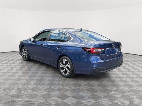 Used 2020 Subaru Legacy Premium image 4