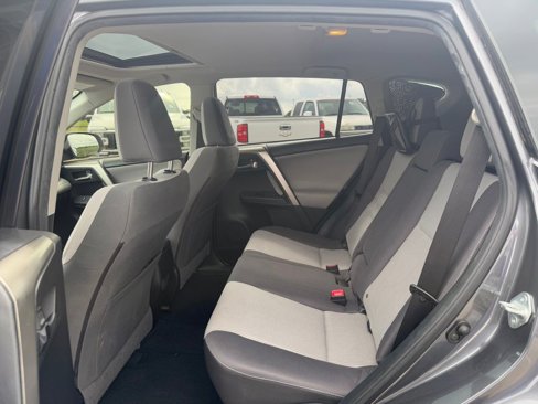 Used 2015 Toyota RAV4 XLE image 9