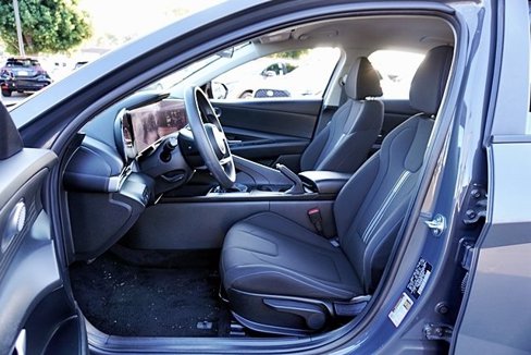 Certified 2024 Hyundai Elantra SEL image 13