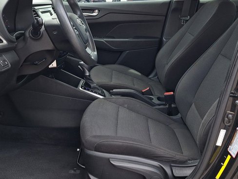 Used 2020 Hyundai Accent SE image 8