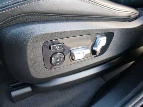 Used 2024 BMW X5 sDrive40i image 17