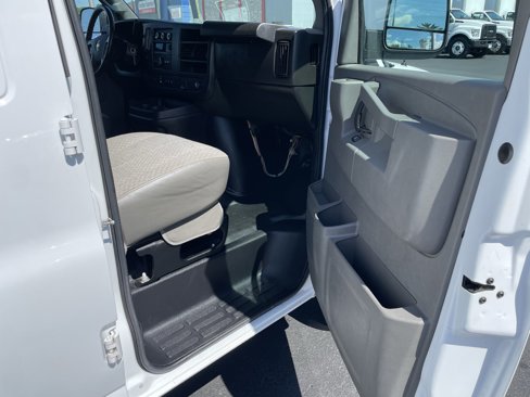 Used 2019 Chevrolet Express 2500 w/ Driver Convenience Package image 13