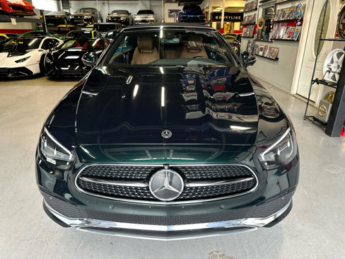 Used 2021 Mercedes-Benz E 450 4MATIC Cabriolet image 2