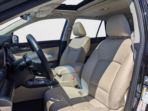Used 2017 Subaru Outback 2.5i Limited image 17