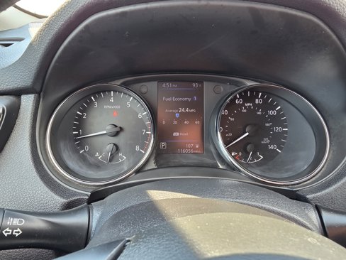 Used 2019 Nissan Rogue SL image 16
