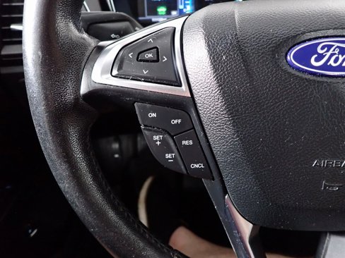 Used 2018 Ford Fusion SE w/ Equipment Group 601A image 28