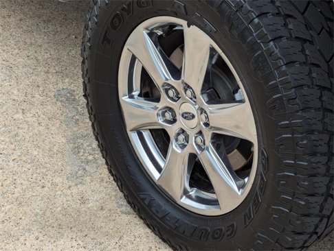 Used 2018 Ford F150 XLT w/ Equipment Group 302A Luxury image 8