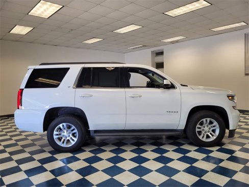 Used 2017 Chevrolet Tahoe LT image 14
