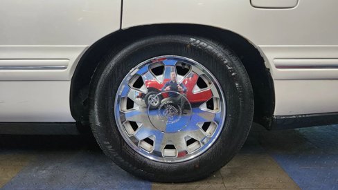 Used 1999 Cadillac De Ville Concours image 52
