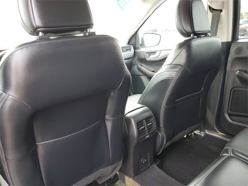 Used 2021 Ford Escape Titanium image 33