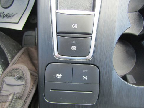 Used 2022 Ford Escape SEL image 32