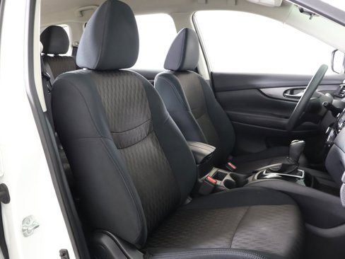 Used 2018 Nissan Rogue S image 28