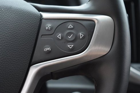 Used 2024 GMC Terrain SLT image 15
