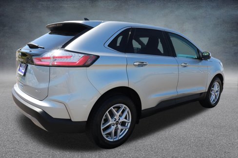 Used 2023 Ford Edge SEL image 6