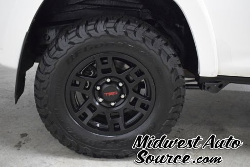 Used 2019 Toyota 4Runner 4WD image 9