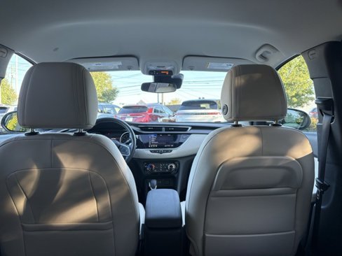 Used 2023 Buick Encore GX Preferred w/ Cold Weather Comfort Package image 14