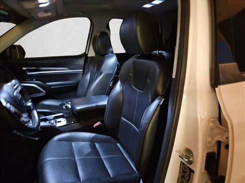 Used 2021 Kia Telluride EX w/ EX Premium Package image 19