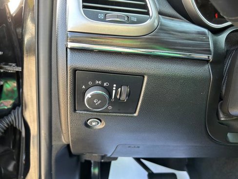 Certified 2022 Jeep Grand Cherokee Limited image 18