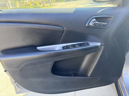 Used 2018 Dodge Journey SE w/ Connectivity Group image 12