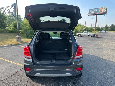 Used 2018 Chevrolet Trax LT w/ LT Convenience Package image 30