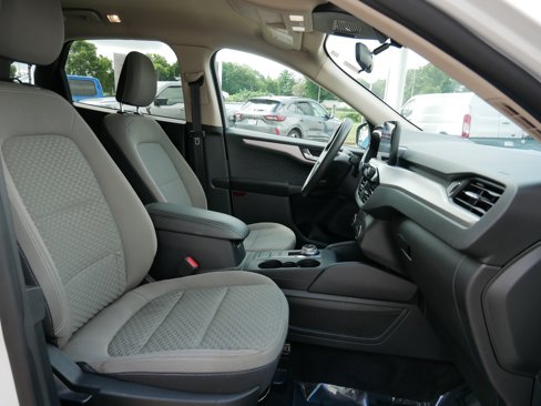 Used 2020 Ford Escape SE image 23