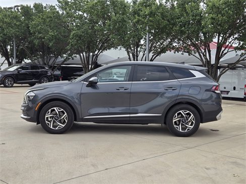 Certified 2023 Kia Sportage LX image 12