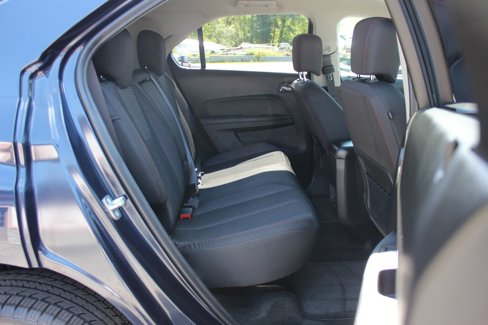 Used 2017 Chevrolet Equinox LT w/ Convenience Package image 36