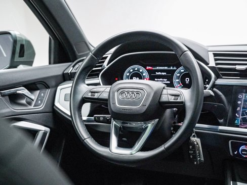 Used 2022 Audi Q3 2.0T Premium Plus image 16