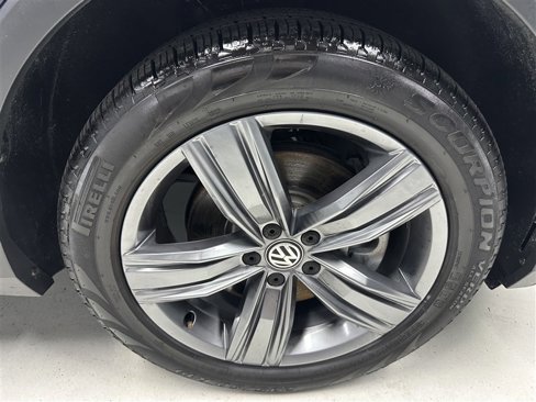 Used 2021 Volkswagen Tiguan SEL image 15