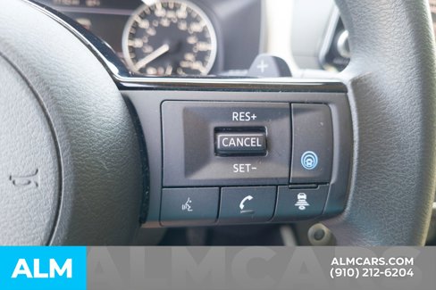 Used 2023 Nissan Rogue SV image 27