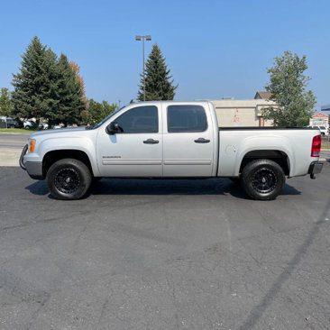 Used 2011 GMC Sierra 1500 SLE w/ Power Tech Package image 2