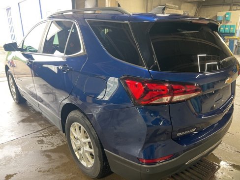Used 2022 Chevrolet Equinox LT image 3