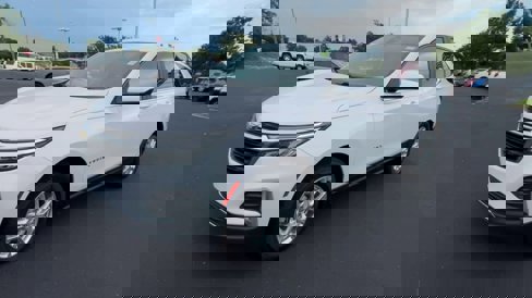 Used 2022 Chevrolet Equinox LT image 4