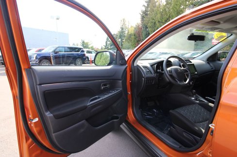 Used 2020 Mitsubishi Outlander Sport AWD image 13
