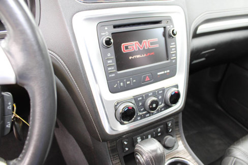 Used 2014 GMC Acadia SLT image 15