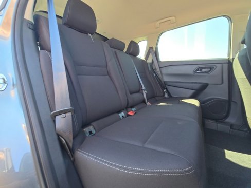 New 2025 Nissan Rogue S image 15