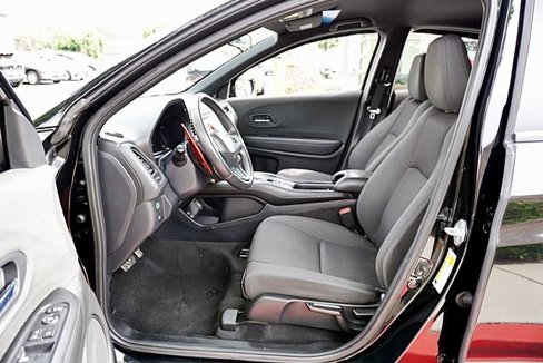 Used 2021 Honda HR-V Sport image 14