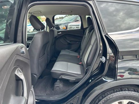Used 2018 Ford Escape SE w/ SE Sync 3 Package image 12