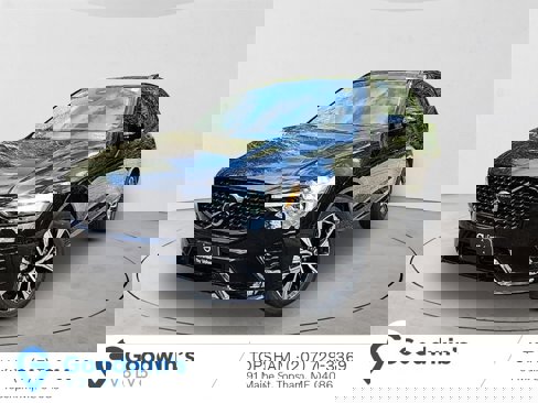 Certified 2025 Volvo XC60 B5 Plus image 1