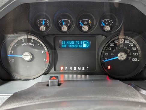 Certified 2016 Ford F250 XL w/ Power Equipment Group image 3