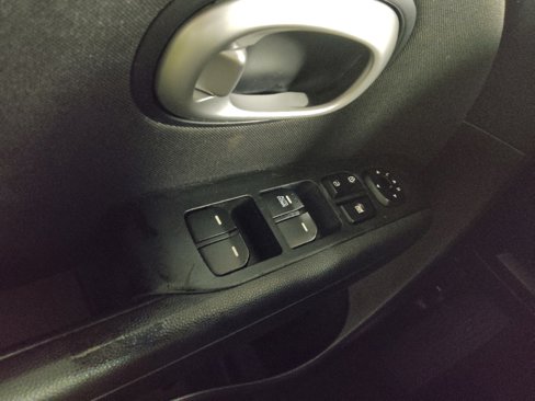 Used 2016 Kia Soul image 27