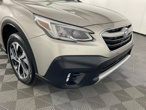 Used 2020 Subaru Outback Limited image 8