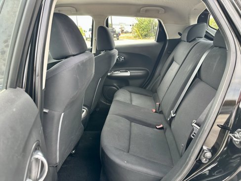 Used 2013 Nissan Juke S image 10