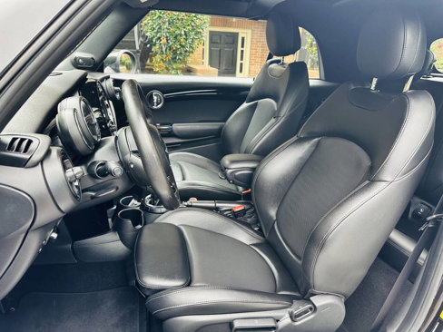 Used 2017 MINI Cooper S image 30