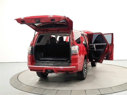 Used 2016 Toyota 4Runner Limited image 14
