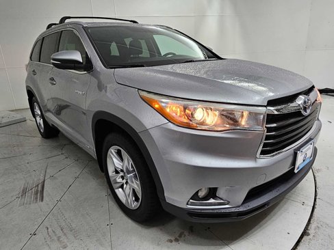 Used 2016 Toyota Highlander Limited image 8