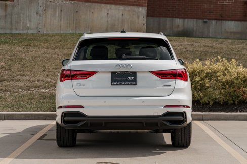Certified 2025 Audi Q3 2.0T Premium Plus image 27