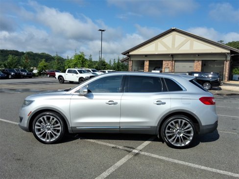 Used 2016 Lincoln MKX Reserve w/ Technology Package image 8
